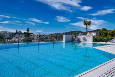 Royal Palm 22 Luxurious 3 Bedroom Penthouse Nerja Zewnętrze zdjęcie