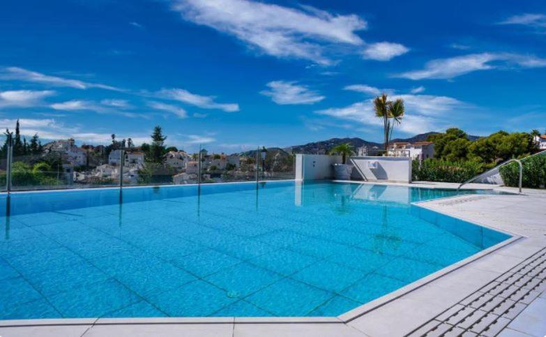 Royal Palm 22 Luxurious 3 Bedroom Penthouse Nerja Zewnętrze zdjęcie