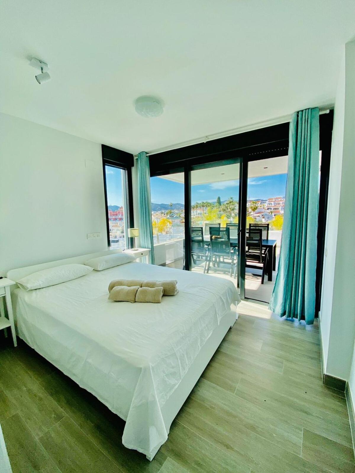 Royal Palm 22 Luxurious 3 Bedroom Penthouse Nerja Zewnętrze zdjęcie