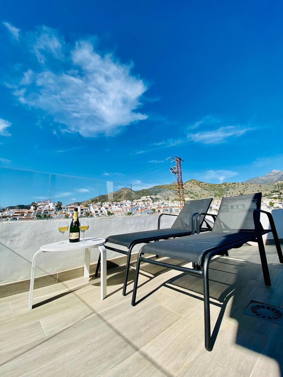 Royal Palm 22 Luxurious 3 Bedroom Penthouse Nerja Zewnętrze zdjęcie